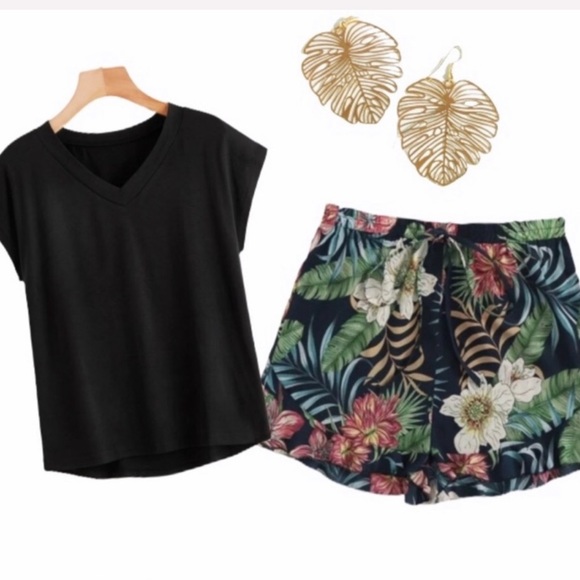 PLUS tropical print drawstring shorts - Picture 2 of 6